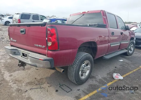 2004 Chevrolet Silverado 2500 Ls z USA, uszkodzony, nr VIN 1GCGC23U04F193284